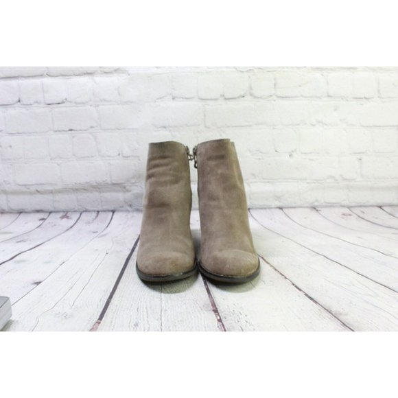 Lucky Brand Brown Suede Side Zip Round Toe Ankle Heeled Booties Size 8 M - Picture 4 of 10